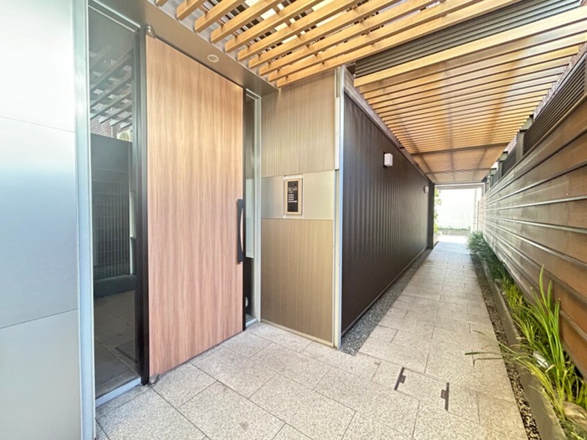 エントランス部分 グレースソフィア