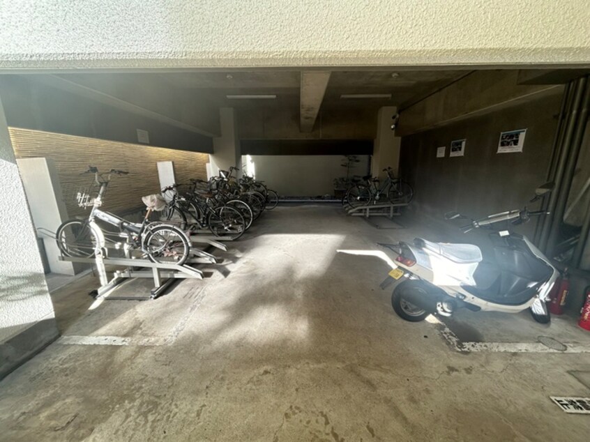 駐輪場 グレースソフィア