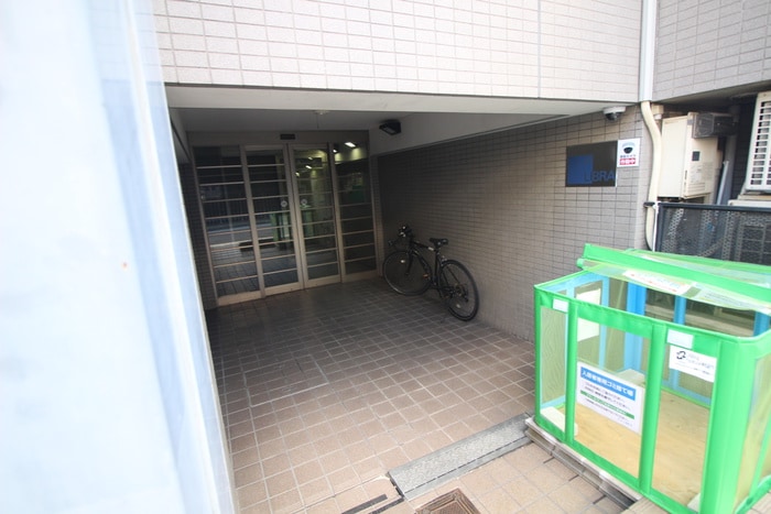 エントランス部分 Ｄｓ　ＬＩＢＲＡ