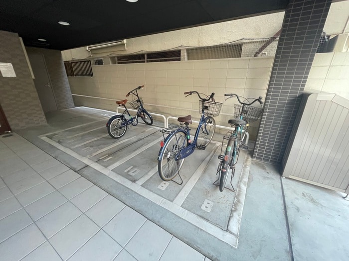駐輪場 パレスABIKO