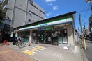 ファミリーマート西院南店(コンビニ)まで60m ジョイテル西院