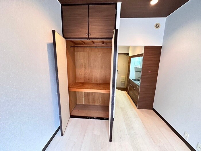 収納 アメリカンハウス二条