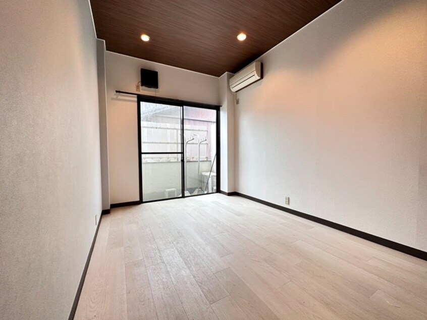 居室 アメリカンハウス二条