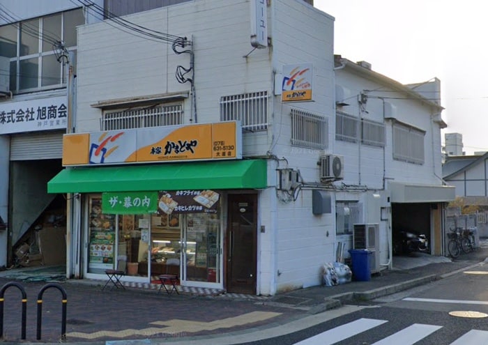 かまどや(その他飲食（ファミレスなど）)まで150m 朝日ﾌﾟﾗｻﾞﾂｲﾝｽﾃｰｼﾞ神戸EAST(901)