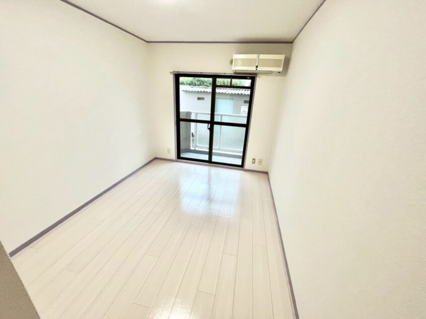 居室 エクセレント箕面