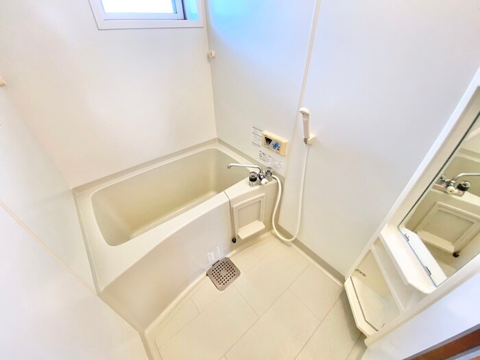 バス／シャワールーム等 リバタイセイ