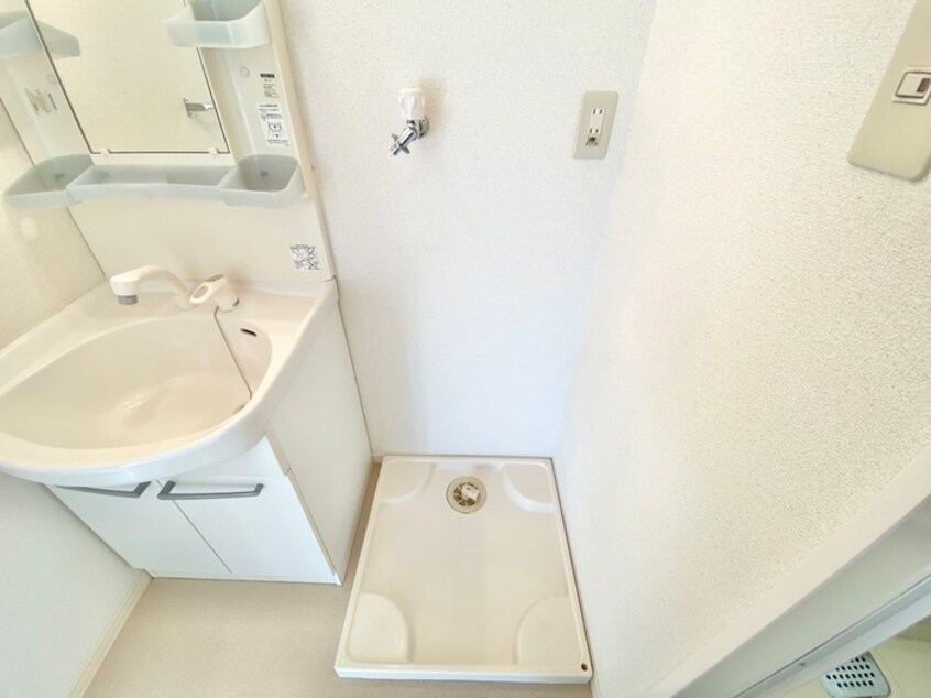 洗濯機置場 リバタイセイ