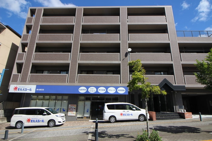 エントランス部分 パルティ－ル新石切