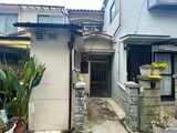 本町1-8貸家