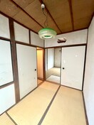 内観写真 本町1-8貸家