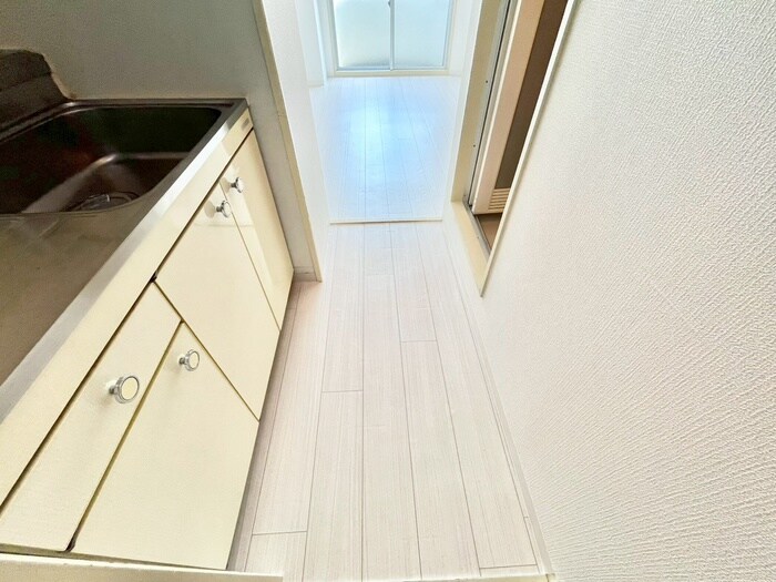 廊下 マノワールⅢ番館