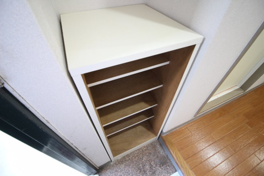 靴箱 きんこん館