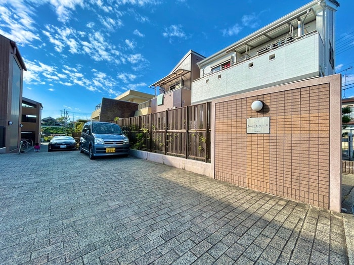 エントランス部分 グレースコート・アイ