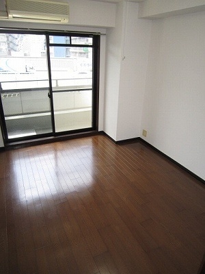 居室 Ｍｉｓｔｒａｌ本町ＷＥＳＴ