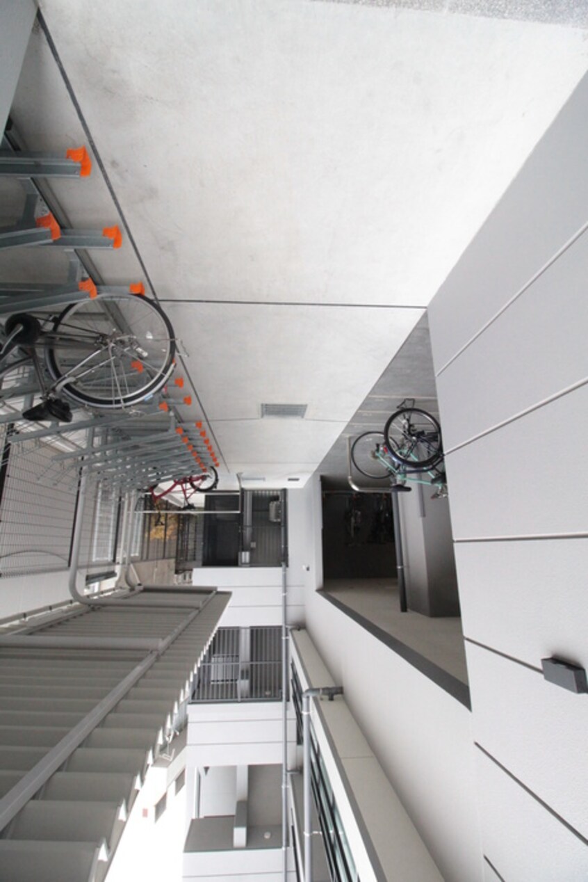 駐輪場 ﾌﾟﾚｻﾝｽ淡路駅前（414）