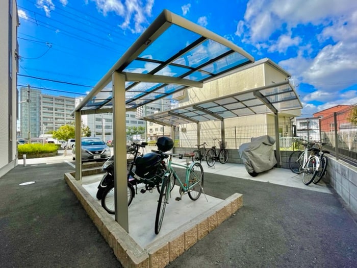駐輪場 アンプル－ルフェ－ル北町
