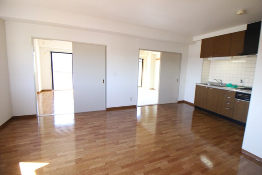 居室 クリアコート谷垣