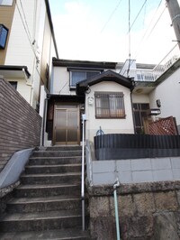 中田出井町貸家