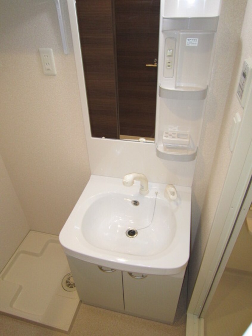 洗面 ラグゼ江戸堀