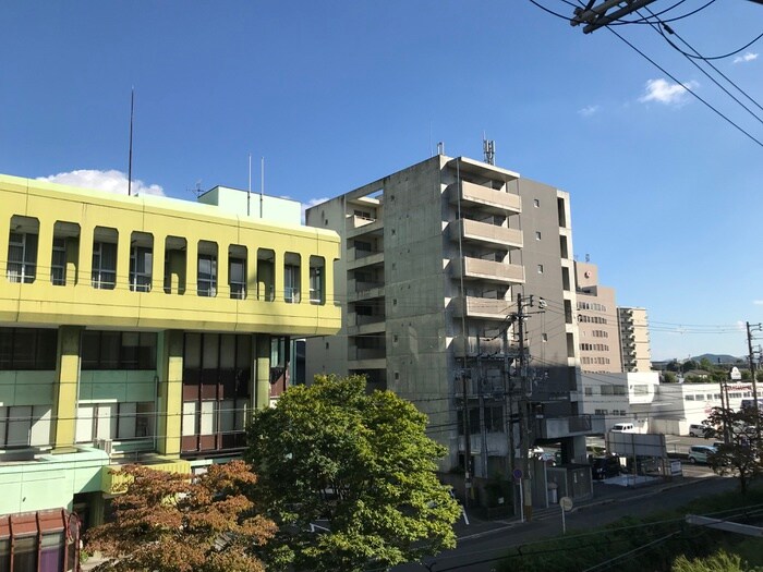 室内からの展望 におの浜小堀マンション