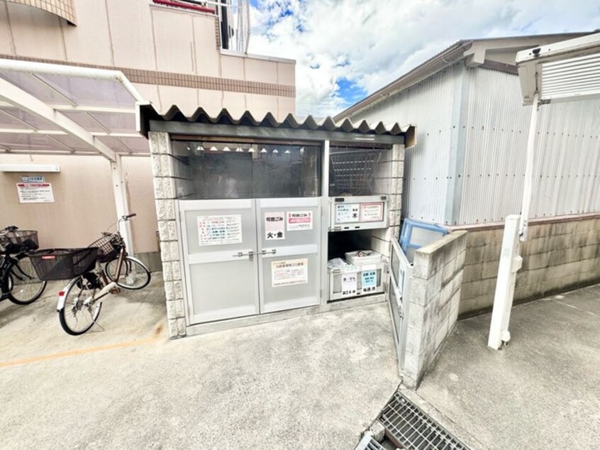 建物設備 ロ－タリ－マンション萱島西