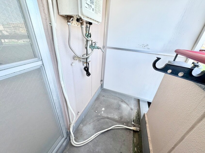 洗濯機置場 ロ－タリ－マンション萱島西