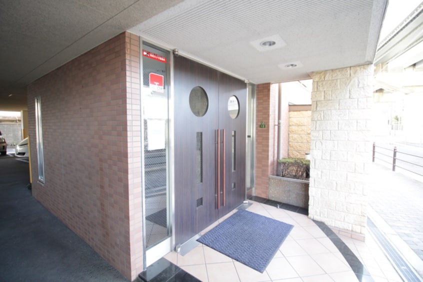 エントランス部分 サンヴィレッジ