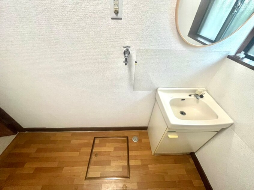 洗濯機置場 コーポ西邑