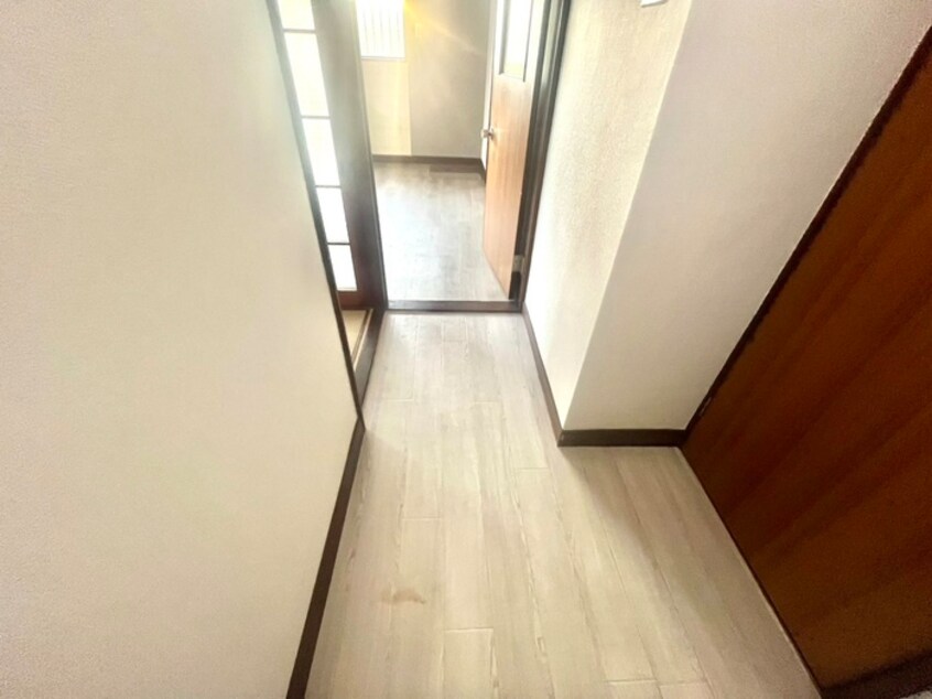 廊下 コーポ西邑