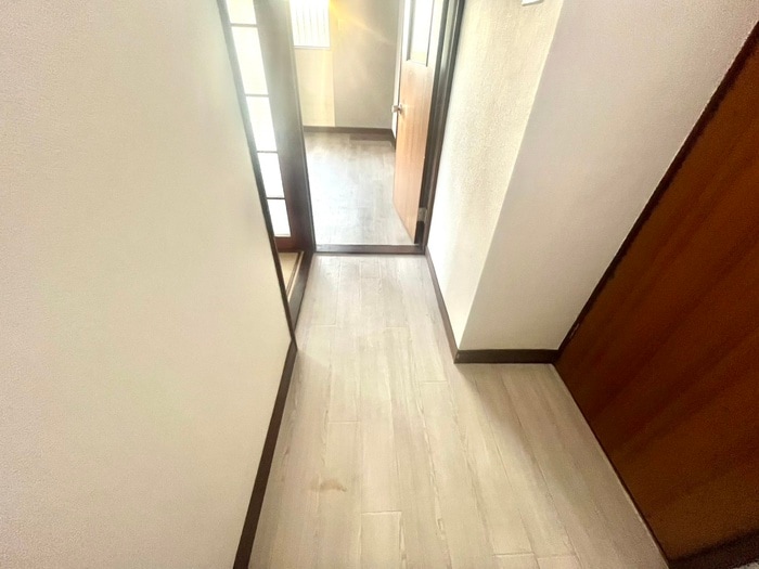廊下 コーポ西邑