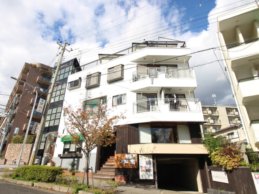 外観写真 ル・パレ中原