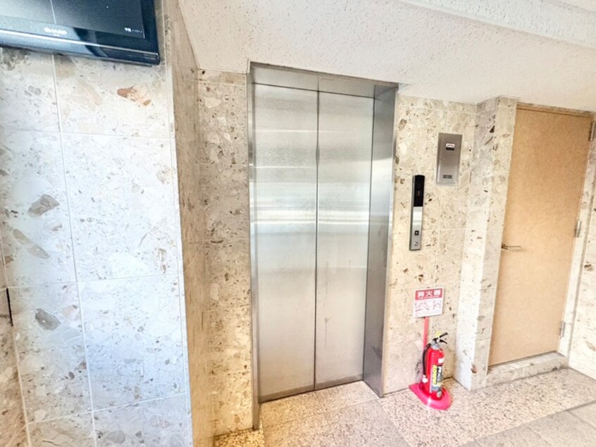 エントランス部分 新町エビス