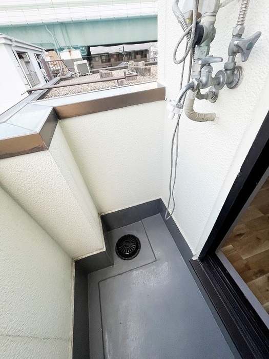 洗濯機置場 いすず東ハイツ