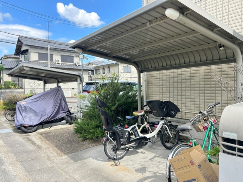 駐輪場 グランパルク