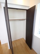収納 ｴｽﾘｰﾄﾞ大阪ｼﾃｨｰｳｴｽﾄ(411)