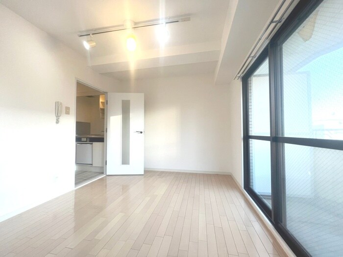 居室 シャルマンフジ灘弐番館