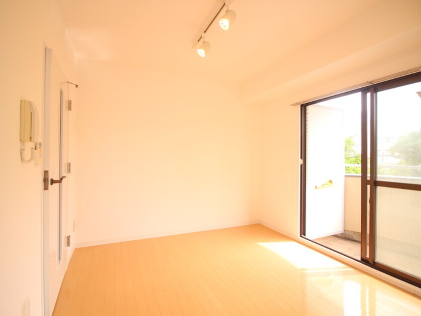 居室 シャルマンフジ灘弐番館