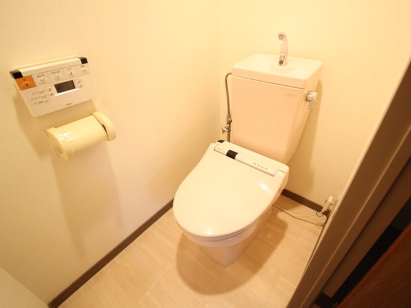 トイレ モンテ老松