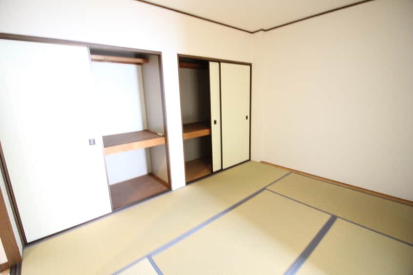 居室 プティセゾン草部