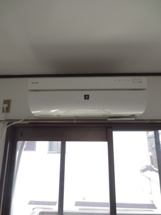 内観写真 プティセゾン草部