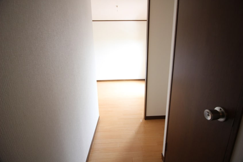 廊下 プティセゾン草部