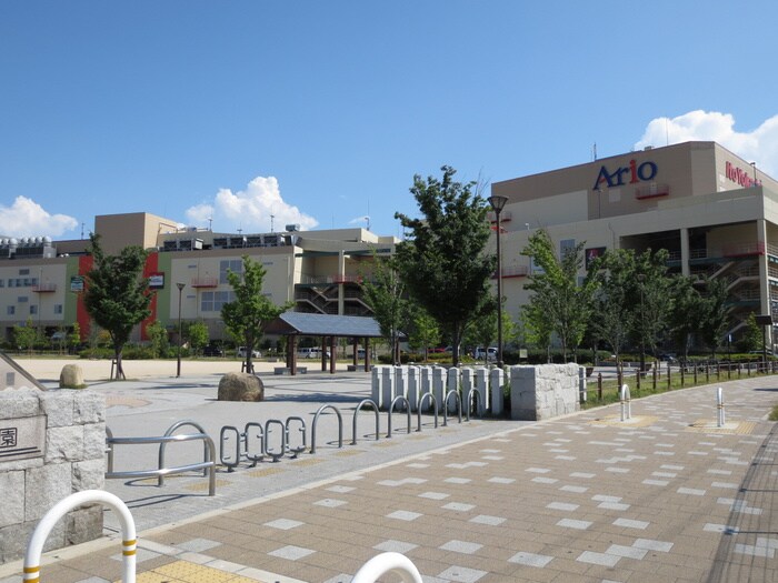 アリオ鳳(ショッピングセンター/アウトレットモール)まで1700m プティセゾン草部
