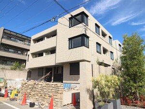 シャーメゾンガーデンズ大原町