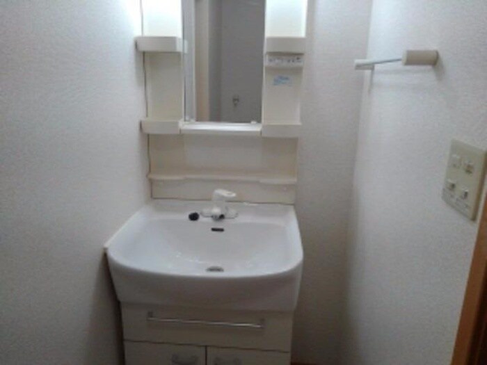 洗面 リバーサイドA館