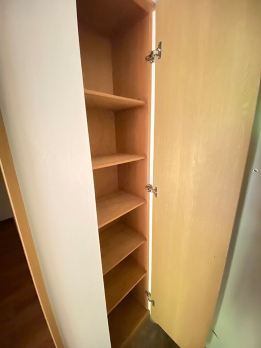 靴箱 アルカザール天の川