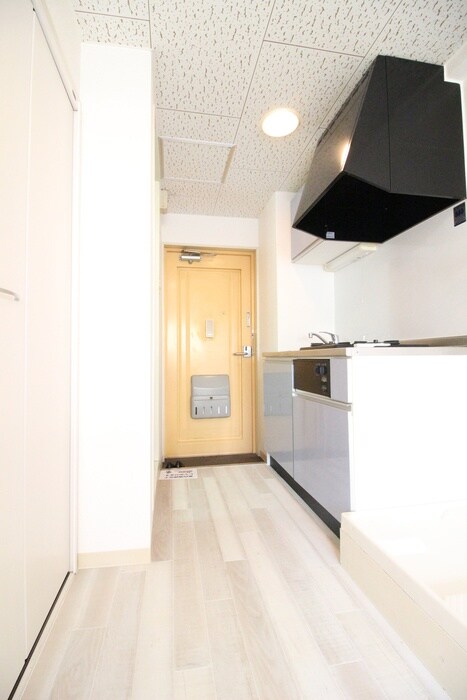 廊下 シャトーニシムラ