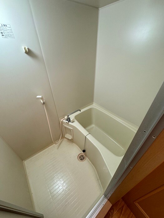 バス／シャワールーム等 フィオーレ滝井