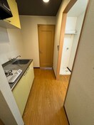 廊下 フィオーレ滝井