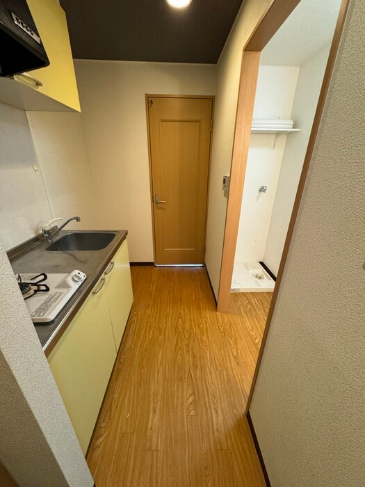 廊下 フィオーレ滝井