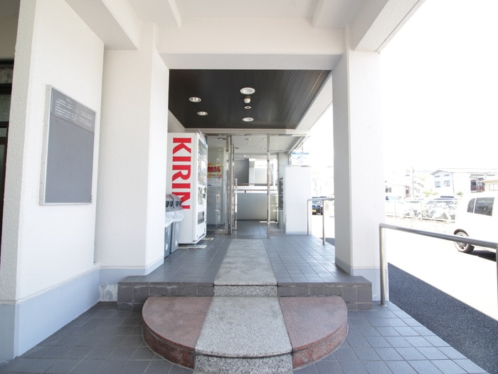 エントランス部分 ドミトリーインテリジェンス